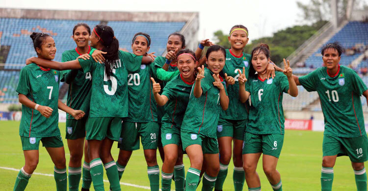 শক্তিশালী মিয়ানমারকে হারিয়ে এশিয়ান কাপে এক পা বাংলাদেশের